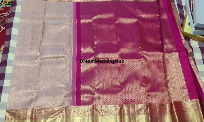 Dharmavaram Pattu Weavers